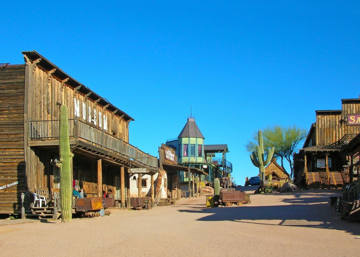 (一变倾城歌曲文案)，倾城改编歌词