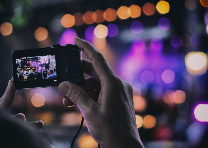 (手机上nfc是什么意思)，手机里的nfc是什么