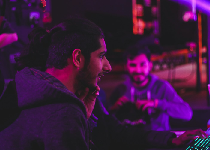 【电梯轿厢什么意思,电梯轿厢是啥】