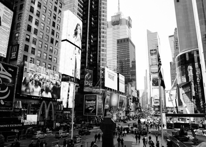 【络绎不绝的意思是什么,络绎不绝的意思怎么读】