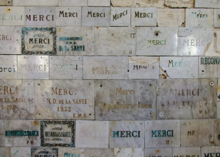 (手机如何群发短信)，安卓手机群发短信怎么发